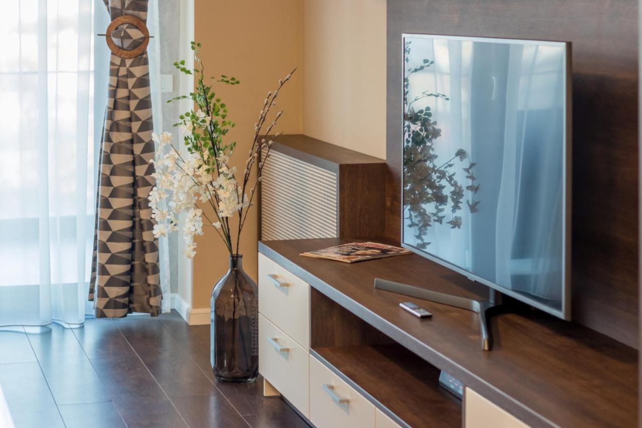 Modern Downtown Apartment Клуж-Напока Экстерьер фото