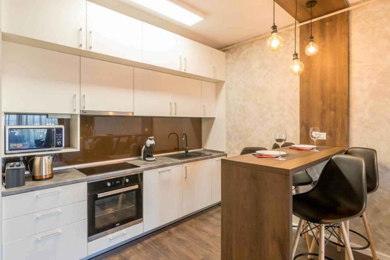 Modern Downtown Apartment Клуж-Напока Экстерьер фото
